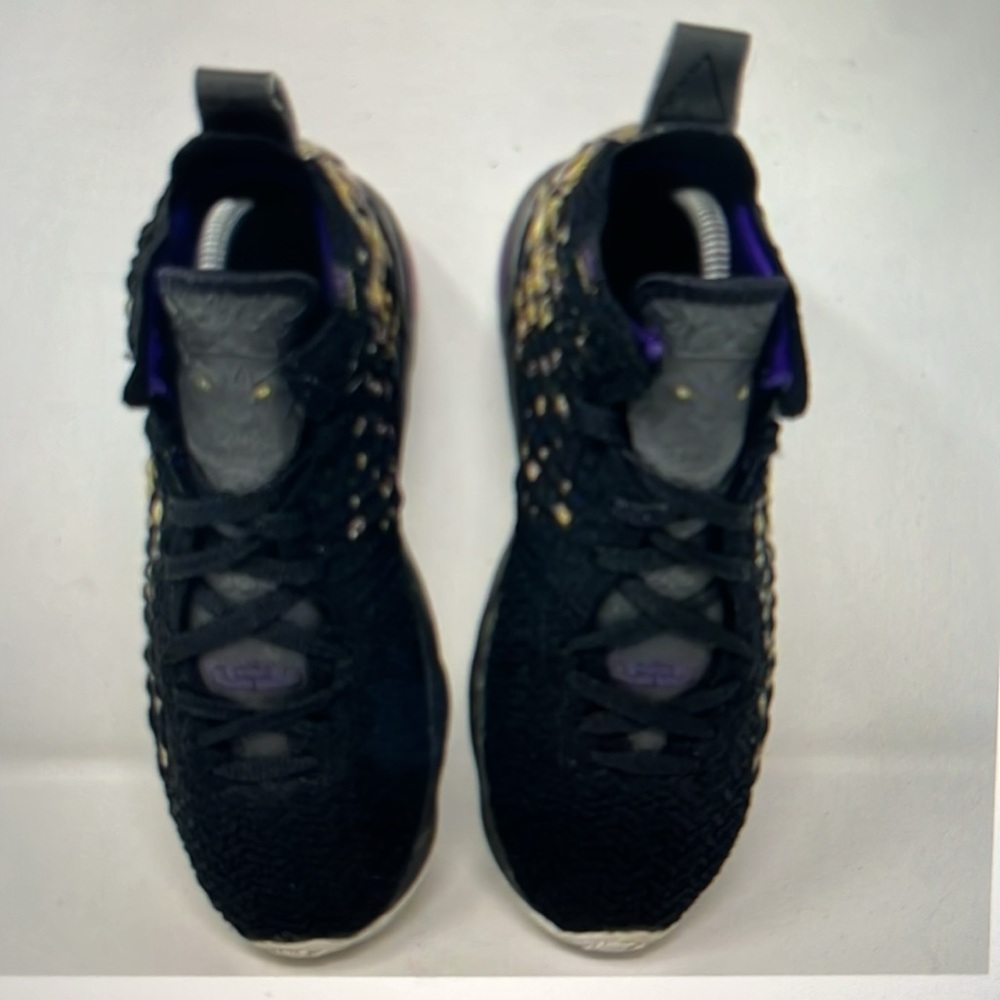 Nike LeBron 17 Lakers black purple gold. Youth Size 3